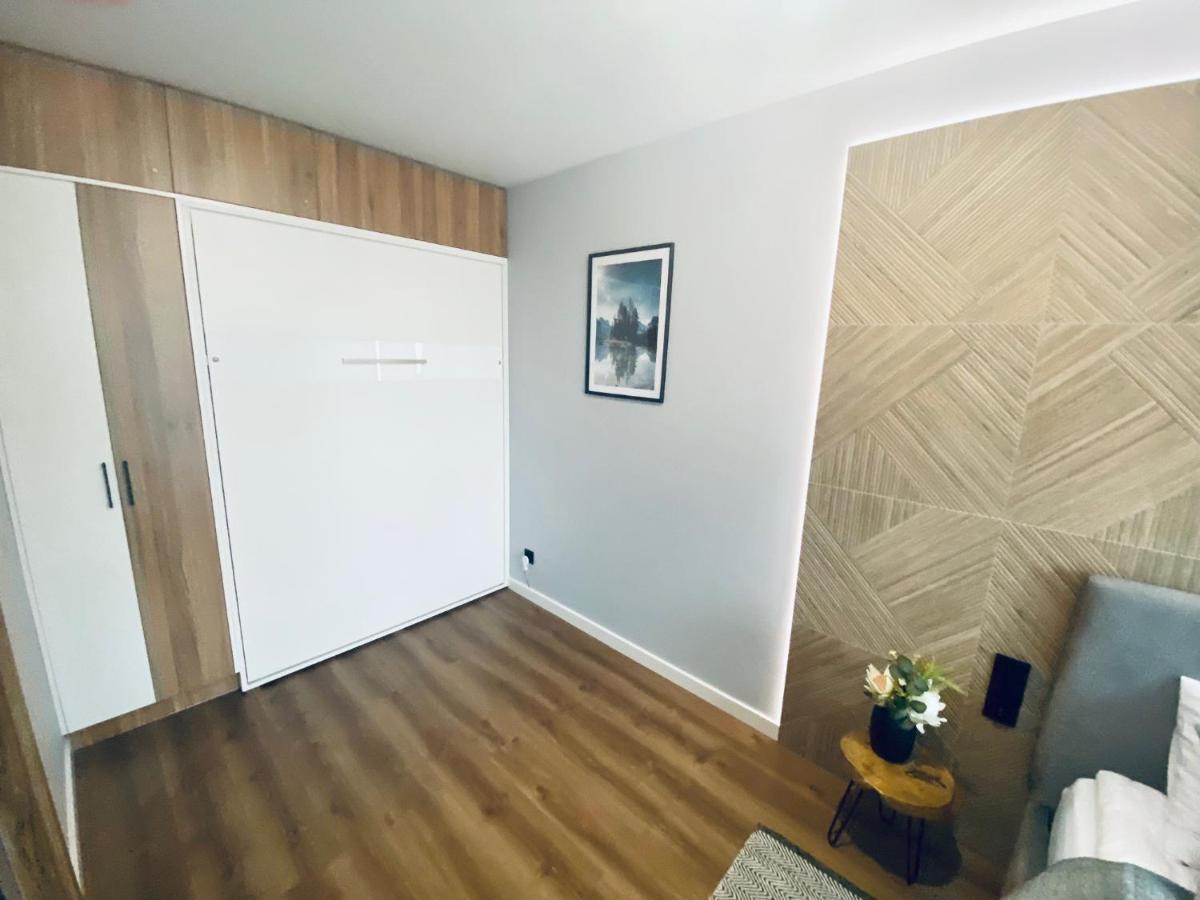 שצ'קלארסקה פוראובה Apartament N&B מראה חיצוני תמונה